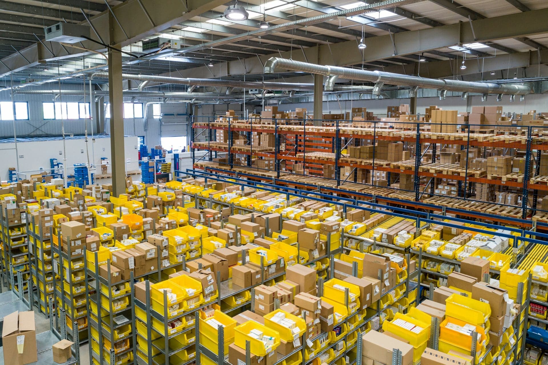 Interior depozit logistic TCE Logiplus, Chitila